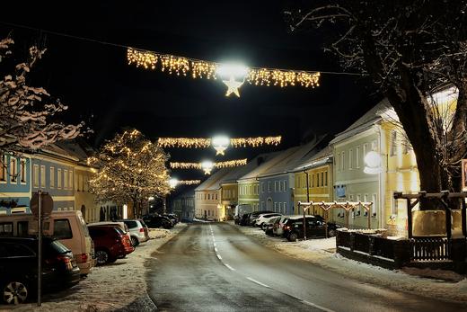 Weihnachtsbeleuchtung Oberneukirchen © Christian Schwentner